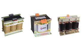 炎熱的夏天即將來臨，用電量也會隨之增加不少的，為了我們能更好地享受生活，電力設(shè)備也是出了不少力的！就拿控制變壓器來說，它的作用可就不容小覷哦！不過今天旗正不說控制變壓器的作用，因為前面我們有講過，想知道的到旗正電氣站點http://tierrasblancas.com/新聞頁找找吧。我們下面主要來說說“控制變壓器的使用方法和注意事項”，以備大家不時之需哦！